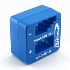 2PC Master Magnetics Master Magnetics - 7524 - 2 in. Ceramic Magnetizer 3.4 MGOe Blue 1/pc.