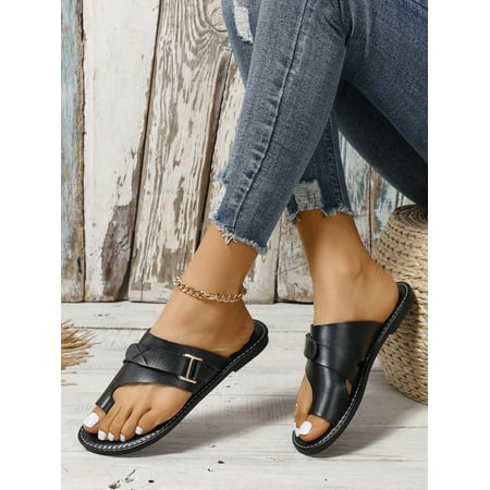 Fashionable Slip-On Beach Slippers For Women With Personality Anti-Skid Outdoor Flat Sandals
Fashionable Slip-On Beach Slippers For Women With Personality Anti-Skid Outdoor Flat Sandals
