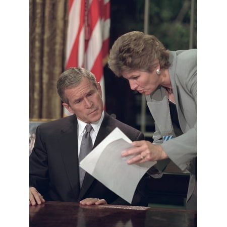 President George W Bush Reviews Notes With Karen Hughes Before Speaking From The Oval Office He Spoke 12 Hours After The 9-11 Terrorist Attacks On New York City And Washington History