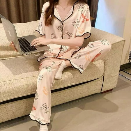 CoCopeaunt Silk Pajamas Ladies Short-sleeved Trousers Two-piece Summer Ice Silk Cardigan Lapel Home Wear Fashion Casual Sexy Women Pajamas
CoCopeaunt Silk Pajamas Ladies Short-sleeved Trousers Two-piece Summer Ice Silk Cardigan Lapel Home Wear Fashion Casual Sexy Women Pajamas