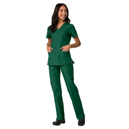 Maevn Red Panda Women s V-Neck Two Pocket Solid Top &Half Elastic Pant Scrub Set
Maevn Red Panda Women s V-Neck Two Pocket Solid Top &Half Elastic Pant Scrub Set