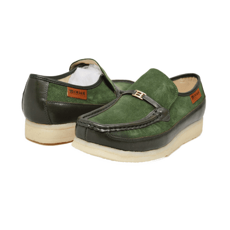 British Collection Power Plus Men Suede Slip-on Shoes with stunning gold B ornament
British Collection Power Plus Men Suede Slip-on Shoes with stunning gold B ornament