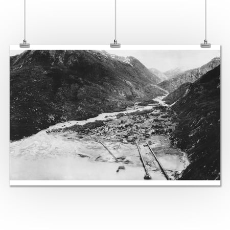 Skagway, Alaska View looking up White Pass Photograph (24x36 Giclee Gallery Print, Wall Decor Travel Poster)