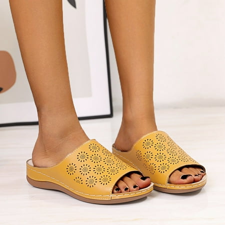 Daznico Slippers for Women Flat Hollow Slippers Roman Style Spring And Summer Sandals Yellow 8.5
Daznico Slippers for Women Flat Hollow Slippers Roman Style Spring And Summer Sandals Yellow 8.5