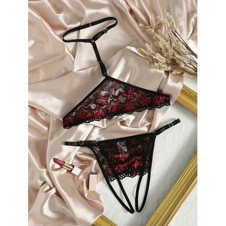 Floral Lace Matching Lingerie Set Hollow Out Halter Neck Bra & Semi-Sheer Thong Panties Women‘s Lingerie & Underwear
Floral Lace Matching Lingerie Set Hollow Out Halter Neck Bra & Semi-Sheer Thong Panties Women‘s Lingerie & Underwear