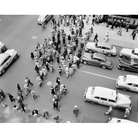 1950s New York City Ny 5Th Avenue Overhead View Of Traffic And Pedestrians Crossing Street Rush Hour Stretched Canvas - Vintage Images ()