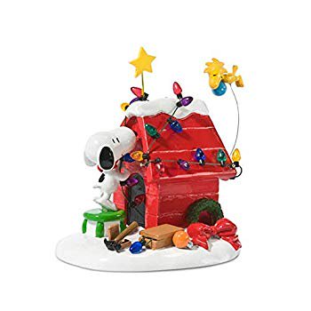Peanuts Village Getting Ready for Christmas