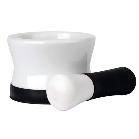 Porcelain Mortar & Pestle Grinding