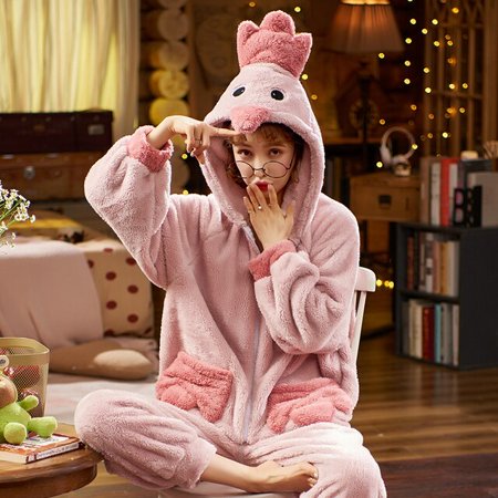 PIKADINGNIS Winter Pyjamas Woman Sleepwear Hooded Loose Version Video Zip Pajamas Partysu Medium Style Packed Trend Plush Nonopnd Thicken
PIKADINGNIS Winter Pyjamas Woman Sleepwear Hooded Loose Version Video Zip Pajamas Partysu Medium Style Packed Trend Plush Nonopnd Thicken