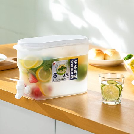 3500ml Refrigerator ttle with Faucet Lemon Juice Jug Kitchen Drinkware ttle Cold Water Bottle Container Heat Resistant Pitch
3500ml Refrigerator ttle with Faucet Lemon Juice Jug Kitchen Drinkware ttle Cold Water Bottle Container Heat Resistant Pitch