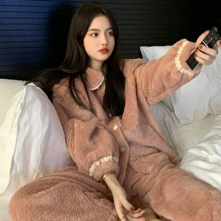 CoCopeaunt Winter thickened thermal coral velvet pajamas womens long sleeved lace household clothes sweet solid color can wear out suit
CoCopeaunt Winter thickened thermal coral velvet pajamas womens long sleeved lace household clothes sweet solid color can wear out suit