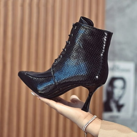 Gubotare Winter Boots Womens Winter Snow Boots Warm Fur Lined Winter Water-resistan Ankle Booties Zipper Anti-Slip Combat Boots Black 7.5
Gubotare Winter Boots Womens Winter Snow Boots Warm Fur Lined Winter Water-resistan Ankle Booties Zipper Anti-Slip Combat Boots Black 7.5
