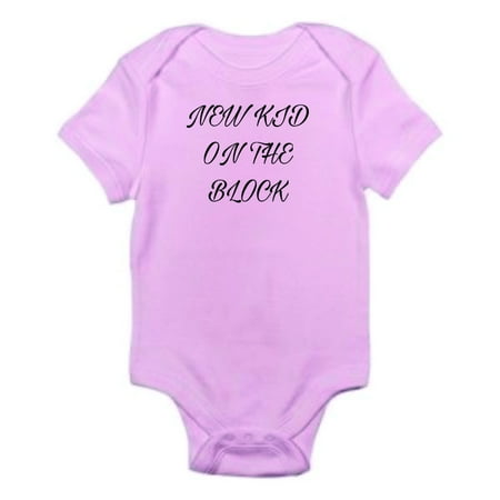 Design With Vinyl Crying baby i want my mommy baby Clothes Novelty Baby Shower Gift
Design With Vinyl Crying baby i want my mommy baby Clothes Novelty Baby Shower Gift