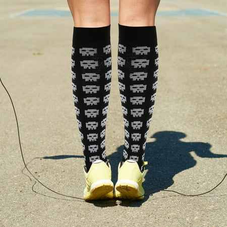 4 Pairs of Decorative Halloween Socks Daily Use Long Socks Breathable Nurse Socks
4 Pairs of Decorative Halloween Socks Daily Use Long Socks Breathable Nurse Socks