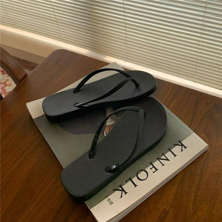 CoCopeaunt Summer Korean Version of the Flat Bottom Flip-flops Female Ins Tide Couple Simple Solid Color Clip-on Beach Slippers Summer
CoCopeaunt Summer Korean Version of the Flat Bottom Flip-flops Female Ins Tide Couple Simple Solid Color Clip-on Beach Slippers Summer