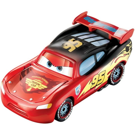 lightning mcqueen changes colors