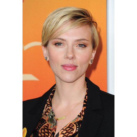 Scarlett Johansson At Arrivals For He Named Me Malala Premiere Stretched Canvas - (8 x 10)
