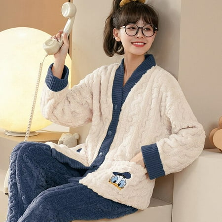 CoCopeaunt Autumn Winter Warm Flannel Women Pajamas Set Thick Coral Velvet Long Sleeve Cartoon Sleepwear Flannel Pyjamas Home Clothes
CoCopeaunt Autumn Winter Warm Flannel Women Pajamas Set Thick Coral Velvet Long Sleeve Cartoon Sleepwear Flannel Pyjamas Home Clothes