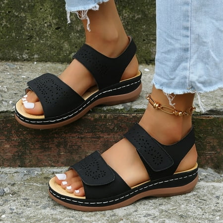 Vedolay Flat Sandals Sandals for Women Summer Open Toe Ankle Strap Platform Casual Strappy on Sandals Gold 7.5
Vedolay Flat Sandals Sandals for Women Summer Open Toe Ankle Strap Platform Casual Strappy on Sandals Gold 7.5