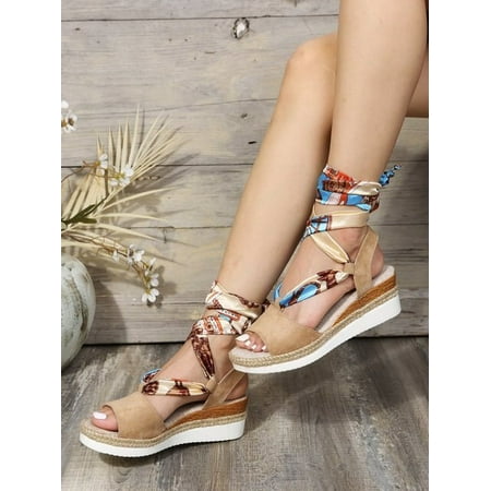 2022 Fashion Buckle Peep Toe Women Sandals Wedges Comfort Lightweight High Heels Wear-resistant Women Office Wedding Sandals
2022 Fashion Buckle Peep Toe Women Sandals Wedges Comfort Lightweight High Heels Wear-resistant Women Office Wedding Sandals