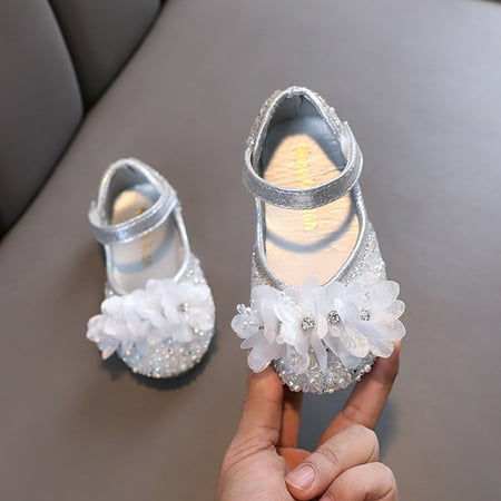 RUICUW Girls Sandals Fashion New Pattern Cute Flower Decoration Versatile Low Heel Shoes Hook Loop Comfortable Princess Shoes 3-3.5 Years
RUICUW Girls Sandals Fashion New Pattern Cute Flower Decoration Versatile Low Heel Shoes Hook Loop Comfortable Princess Shoes 3-3.5 Years