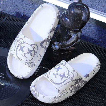 Slides Bear Print Summer Lightweight PVC Non Slip Slippers House Shoes For Indoor Outdoor Shower Bathroom Spring And Summer
Slides Bear Print Summer Lightweight PVC Non Slip Slippers House Shoes For Indoor Outdoor Shower Bathroom Spring And Summer