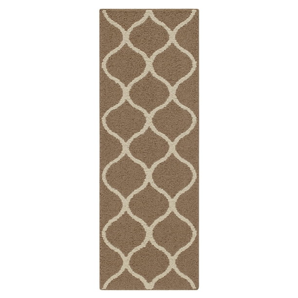 Mainstays Machine Washable Sheridan Fret Runner Rug, Cafe, 1'9"x5'