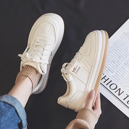Women‘s Leisure Fashion Creamy White Sneakers Lace Up Low Top Faux Leather Breathable Casual Shoes Women‘s Footwear
Women‘s Leisure Fashion Creamy White Sneakers Lace Up Low Top Faux Leather Breathable Casual Shoes Women‘s Footwear
