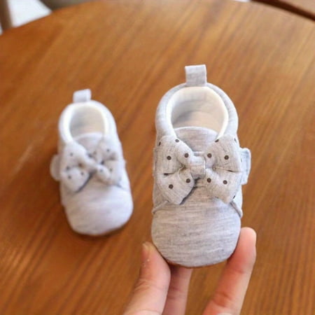 Unisex Infant Soft Anti-Slip Sole Toddler Crib First Walkers Sneakers With Bowknot Decor
Unisex Infant Soft Anti-Slip Sole Toddler Crib First Walkers Sneakers With Bowknot Decor