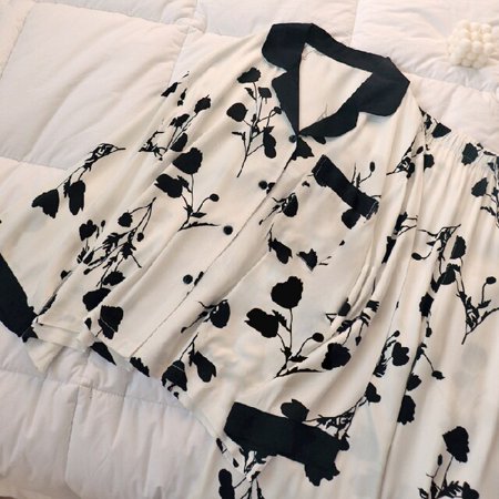 PIKADINGNIS Spring Autumn Women Home Clothes Satin Silk Pajamas Set for Womens Pyjama Printing Long Sleeve Casual Sleepwear Shirt Nightwear
PIKADINGNIS Spring Autumn Women Home Clothes Satin Silk Pajamas Set for Womens Pyjama Printing Long Sleeve Casual Sleepwear Shirt Nightwear