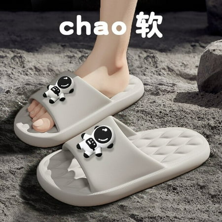 2022 Summer Slippers Men Alphabet Design Soft Sole Beach Flip Flops Large size 47 Unisex Casual Slip-on Flats Sandals Women Shoe
2022 Summer Slippers Men Alphabet Design Soft Sole Beach Flip Flops Large size 47 Unisex Casual Slip-on Flats Sandals Women Shoe