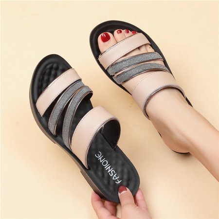 2021Shoes Woman Summer Sandals Women Leather Flat Comfortable Footwear Beach Slippers Women‘s Wedge Low Heels Shoes mother shoes
2021Shoes Woman Summer Sandals Women Leather Flat Comfortable Footwear Beach Slippers Women‘s Wedge Low Heels Shoes mother shoes