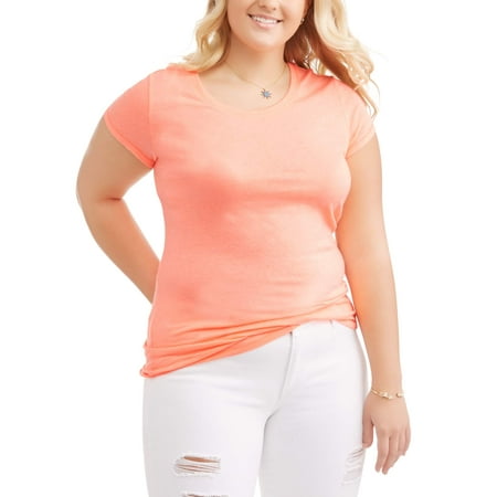 Juniors' Plus Size Scoop Tee