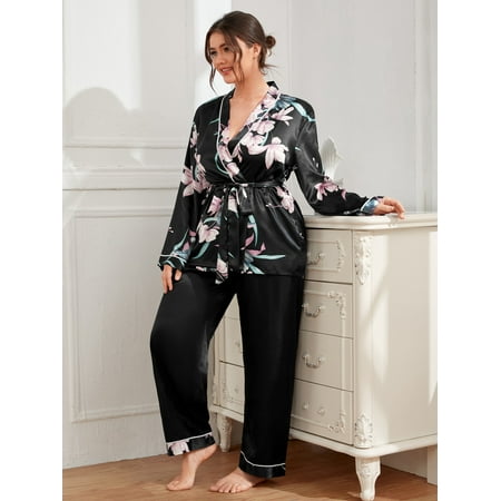 

Black Casual Women s Plus Floral Print Pajama Set 5XL(22) Y22001D