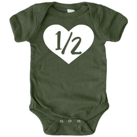 Half Birthday Bodysuit Girls 1/2 in Heart Birthday Glitter Gold Outfit for Baby Girls White on Military Green Bodysuit
Half Birthday Bodysuit Girls 1/2 in Heart Birthday Glitter Gold Outfit for Baby Girls White on Military Green Bodysuit