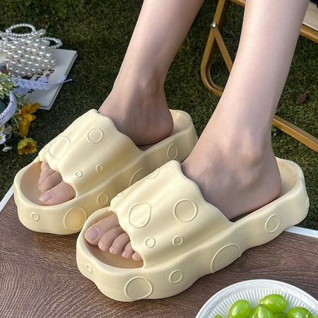 CoCopeanut 2023 Summer New Bubble Design Women s Slippers Thick Sole 4cm Soft Comfortable Non-Slip Sandals Indoor Bathroom Couple Slippers
CoCopeanut 2023 Summer New Bubble Design Women s Slippers Thick Sole 4cm Soft Comfortable Non-Slip Sandals Indoor Bathroom Couple Slippers