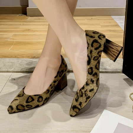 Fashion Summer And Autumn Women Pumps Leopard Print Medium Heel Heel Flock Pointed Toe Comfortable Casual Style
Fashion Summer And Autumn Women Pumps Leopard Print Medium Heel Heel Flock Pointed Toe Comfortable Casual Style