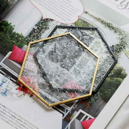 Ins European Retro Window Grille Glass Coaster Gold Copper Embossed Pattern Hexagonal Glass Coaster Dining Insulation Pad
Ins European Retro Window Grille Glass Coaster Gold Copper Embossed Pattern Hexagonal Glass Coaster Dining Insulation Pad