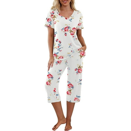 

Women 2 Piece Pajamas PJs Set Floral Short Sleeve Tops and Capri Pants Loungewear Soft Sleepwear Nightwear
