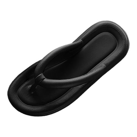 New Summer Flip Flops For Women Wearing Flat Bottomed Sandals And Slippers On The Beach
New Summer Flip Flops For Women Wearing Flat Bottomed Sandals And Slippers On The Beach