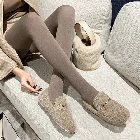 Women‘s Metal Buckle Decor Flat Loafers Fluffy Slip On Loafer Shoes Warm Faux Fur Lined Shoes Women‘s Footwear
Women‘s Metal Buckle Decor Flat Loafers Fluffy Slip On Loafer Shoes Warm Faux Fur Lined Shoes Women‘s Footwear