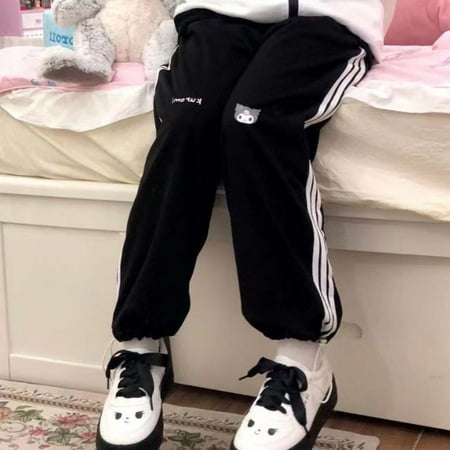 Kawaii Hello Kitty Pajamas Anime Figure Sanrios Y2K Plush Pants Fashion Casual Home Women\ s Trousers Santa Bottom Clothes Gift
Kawaii Hello Kitty Pajamas Anime Figure Sanrios Y2K Plush Pants Fashion Casual Home Women\ s Trousers Santa Bottom Clothes Gift