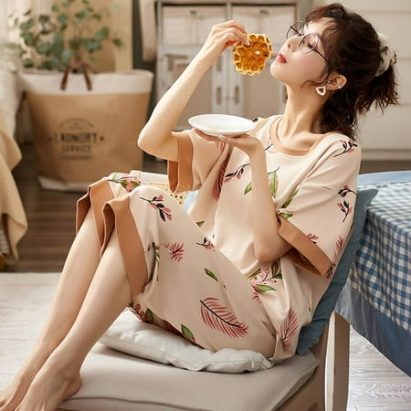 QWZNDZGR Summer Cartoon Bear Womens Pajama Sets Ladies Female Nightwear Casual Pyjama Capris Pants Yellow Sleepwear Suits Home Clothing
QWZNDZGR Summer Cartoon Bear Womens Pajama Sets Ladies Female Nightwear Casual Pyjama Capris Pants Yellow Sleepwear Suits Home Clothing