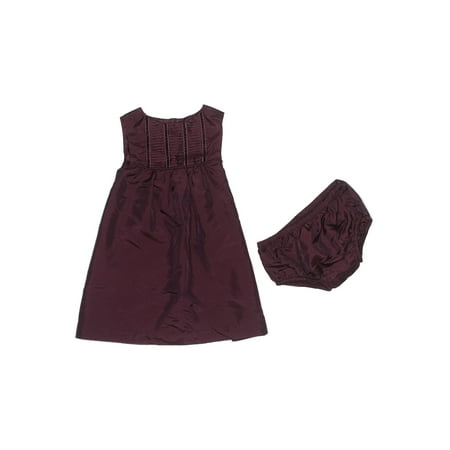 Pre-Owned DKNY Girl s Size 18 Mo Special Occasion Dress
Pre-Owned DKNY Girl s Size 18 Mo Special Occasion Dress