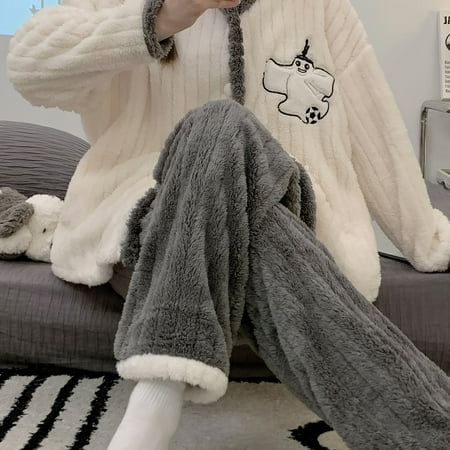 Thickened & Fuzzy Loose Fit Pajamas Cute Cartoon Print Long Sleeve Top & Pajama Pants Women‘s Sleepwear & Loungewear
Thickened & Fuzzy Loose Fit Pajamas Cute Cartoon Print Long Sleeve Top & Pajama Pants Women‘s Sleepwear & Loungewear
