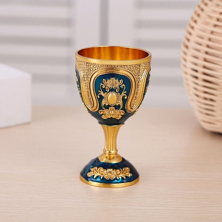 Vintage Chalice Wine Goblet European Style Classic Metal Goblet for Housewarming Festive Gift
Vintage Chalice Wine Goblet European Style Classic Metal Goblet for Housewarming Festive Gift