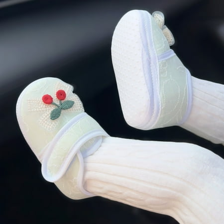 Summer and autumn baby girl baby shoes single-layer shoes princess soft bottom shoes do not drop shoes 0-1 years old 2 newborn toddler shoes
Summer and autumn baby girl baby shoes single-layer shoes princess soft bottom shoes do not drop shoes 0-1 years old 2 newborn toddler shoes