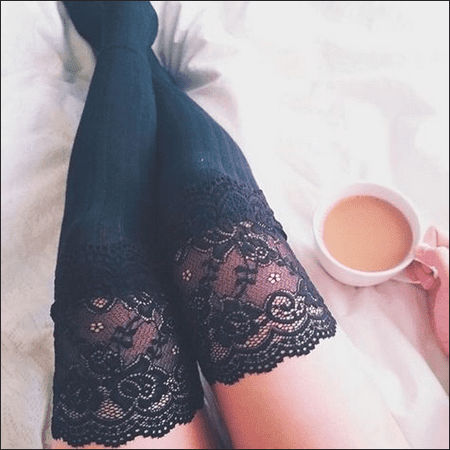 Women s Knitted Socks Solid Color High Boot Socks Over Knee Lace Top Winter Stockings Wild Fashion Leg Warmers Socks
Women s Knitted Socks Solid Color High Boot Socks Over Knee Lace Top Winter Stockings Wild Fashion Leg Warmers Socks