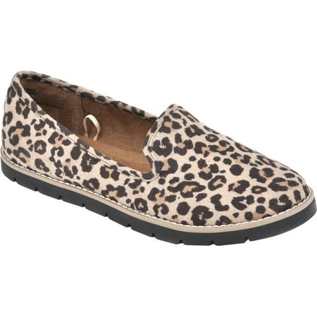 Women s White Mountain Denny Smoking Flat Natural Leopard Suedette 6 M