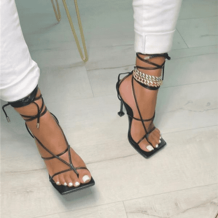 Women‘s Square Toe Stiletto Sandals Square Toe Slip Flops Open Toe Ankle Straps High Heels Women‘s Fashion Footwear
Women‘s Square Toe Stiletto Sandals Square Toe Slip Flops Open Toe Ankle Straps High Heels Women‘s Fashion Footwear